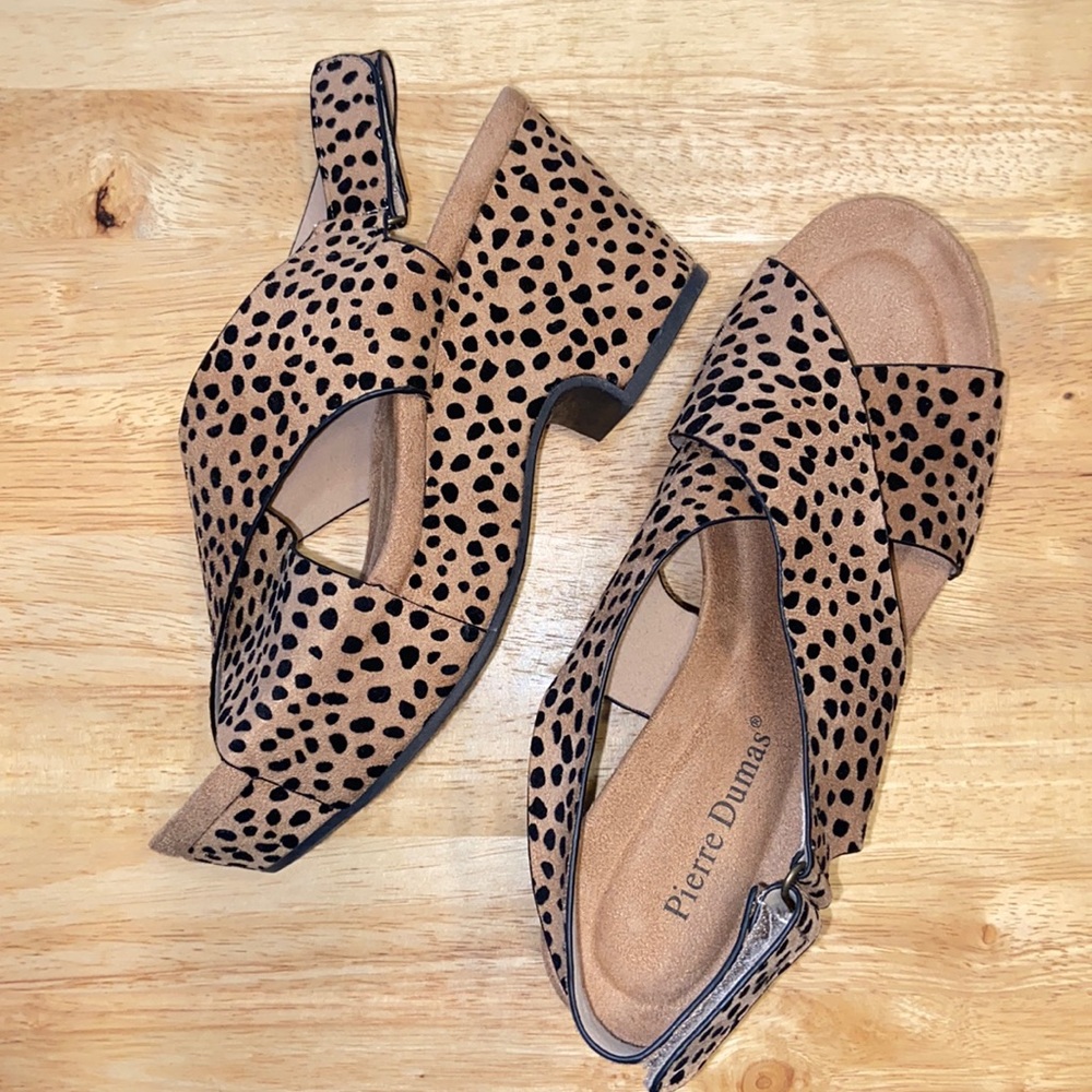 Pierre Dumas Tan and Black Cheetah Print Wedges